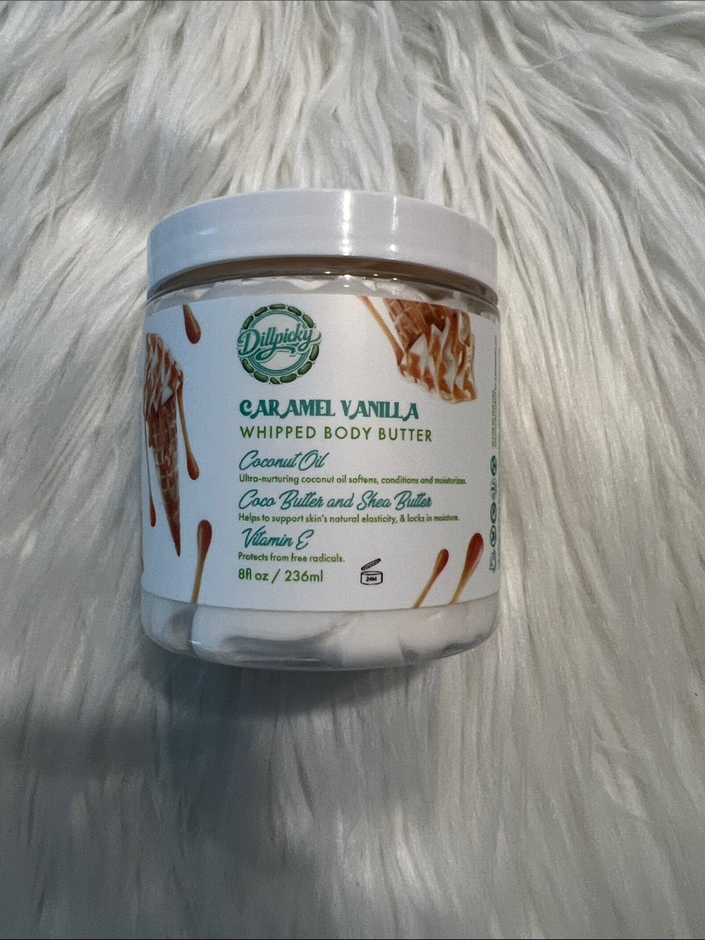 Aminnah X Dillpicky Caramel Vanilla Whipped Body Butter retails $38.00 USD